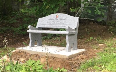 Les bancs en granit pour tous les espaces