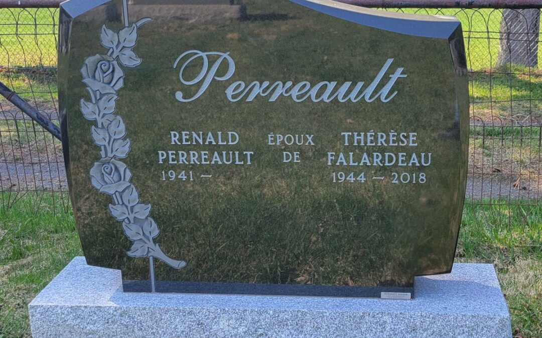 Pierre tombale Modèle 115 – MSG-01 – Perreault